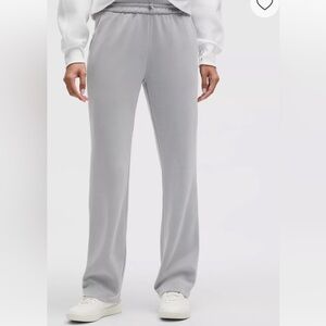 Lululemon Softstreme ™ High-Rise
Pant *Regular - Light Gray - Size 4